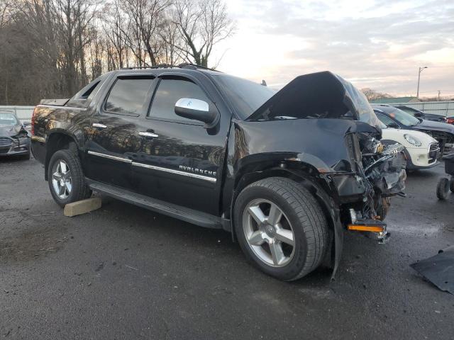 Photo 4 from auction – 2012 CHEVROLET AVALANCHE with VIN 3GNTKGE74CG279739