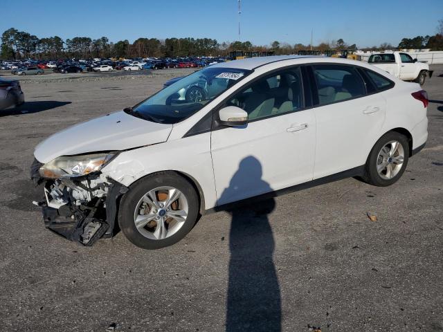 FORD FOCUS SE 2013 con VIN 1FADP3F29DL305479 - Foto de la subasta