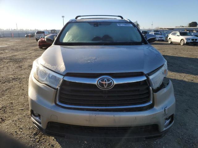 Photo 5 from auction – 2015 TOYOTA HIGHLANDER with VIN 5TDDKRFH2FS177510