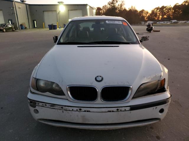 Photo 5 from auction – 2005 BMW 325 I with VIN WBAEV33495KW18692