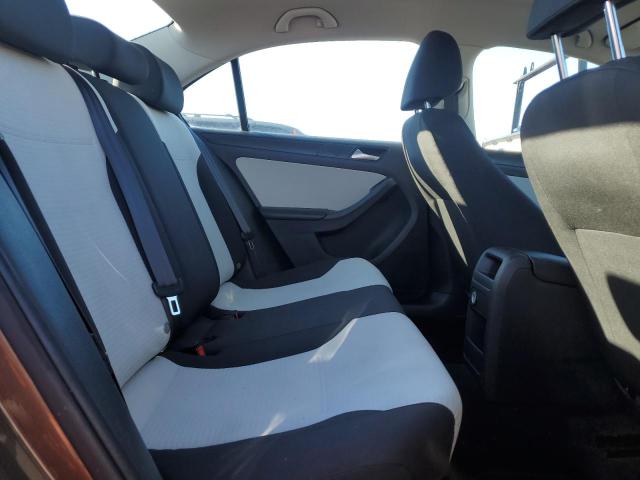 Photo 10 from auction – 2015 VOLKSWAGEN JETTA BASE with VIN 3VW2K7AJ3FM247728