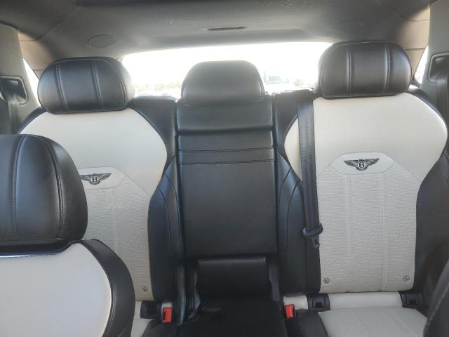 Zdjęcie 10 z aukcji – 2021 BENTLEY BENTAYGA z VIN SJAAM2ZV4MC034001