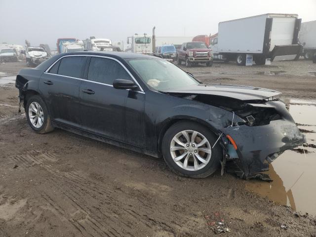 Photo 4 from auction – 2015 CHRYSLER 300 LIMITE with VIN 2C3CCAAG3FH875846