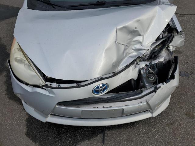 Photo 11 from auction – 2012 TOYOTA PRIUS C with VIN JTDKDTB34C1011751
