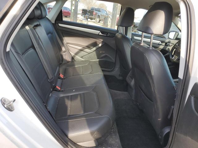 Photo 10 from auction – 2015 VOLKSWAGEN PASSAT S with VIN 1VWAS7A30FC079450