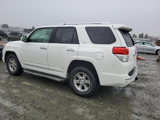 Photo 2 from auction – 2011 TOYOTA 4RUNNER SR with VIN JTEBU5JR4B5067984