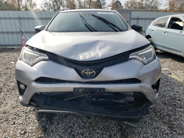 Photo 5 from auction – 2018 TOYOTA RAV4 SE with VIN JTMJFREV2JJ209926