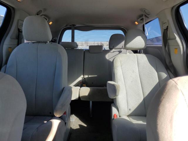 Photo 10 from auction – 2011 TOYOTA SIENNA BAS with VIN 5TDKA3DC3BS003745