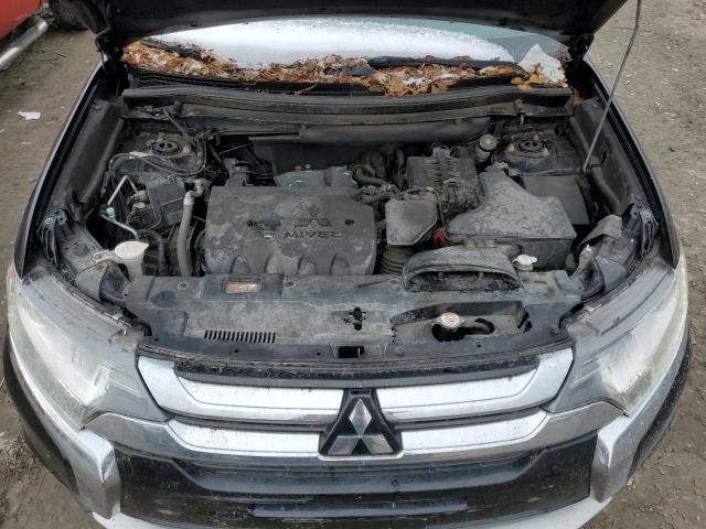 Photo 12 from auction – 2017 MITSUBISHI OUTLANDER with VIN JA4AZ3A37HZ064154