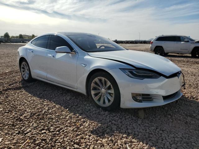 Photo 4 from auction – 2016 TESLA MODEL S with VIN 5YJSA1E1XGF157012