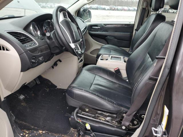 Photo 7 from auction – 2015 CHRYSLER TOWN & COU with VIN 2C4RC1BG5FR562974