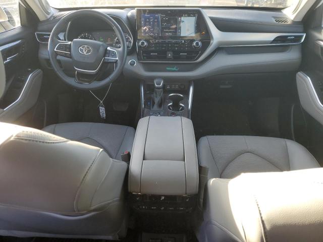 Photo 8 from auction – 2022 TOYOTA HIGHLANDER with VIN 5TDFZRBH0NS217947