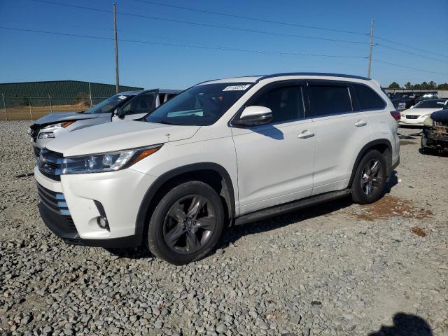 TOYOTA HIGHLANDER 2017 with VIN 5TDDZRFH7HS360500 - Photo from auction