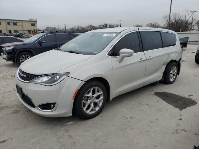 CHRYSLER PACIFICA T 2019 with VIN 2C4RC1FG0KR741444 - Photo from auction
