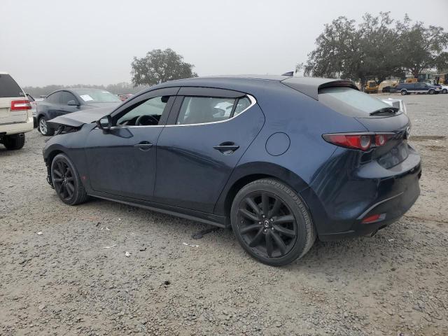 Photo 2 from auction – 2019 MAZDA 3 PREMIUM with VIN JM1BPANM3K1115789