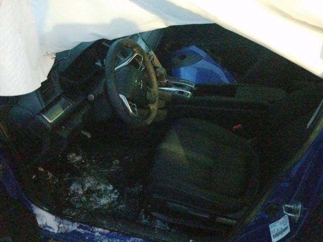 Photo 7 from auction – 2017 HONDA CIVIC LX with VIN 2HGFC2F50HH016689