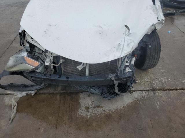 Photo 11 from auction – 2016 TOYOTA COROLLA L with VIN 5YFBURHE6GP555696