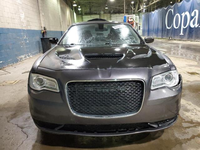 Photo 5 from auction – 2015 CHRYSLER 300 LIMITE with VIN 2C3CCAAG1FH898512