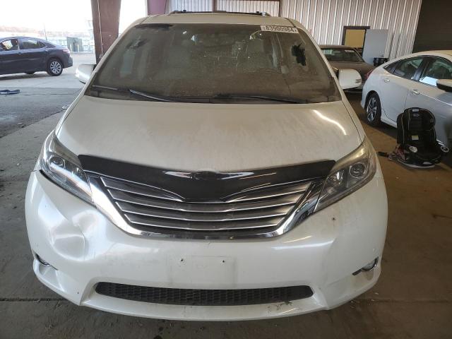 Photo 5 from auction – 2017 TOYOTA SIENNA XLE with VIN 5TDYZ3DC5HS798082
