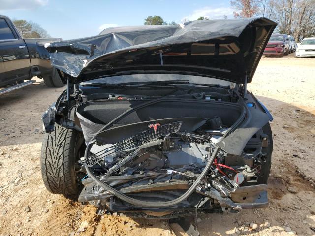 Photo 5 from auction – 2016 TESLA MODEL X with VIN 5YJXCAE22GF014466