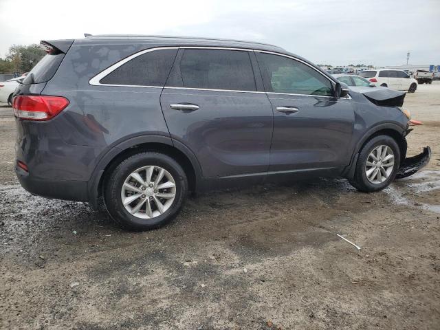 Photo 3 from auction – 2016 KIA SORENTO LX with VIN 5XYPG4A37GG027128
