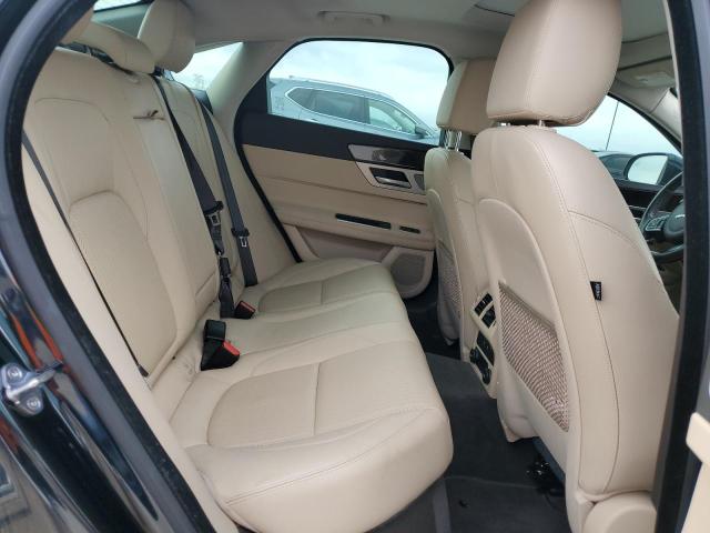 Photo 10 from auction – 2017 JAGUAR XF PRESTIG with VIN SAJBE4BV6HCY30939
