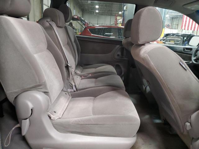 Photo 11 from auction – 2006 TOYOTA SIENNA CE with VIN 5TDZA23C26S569315