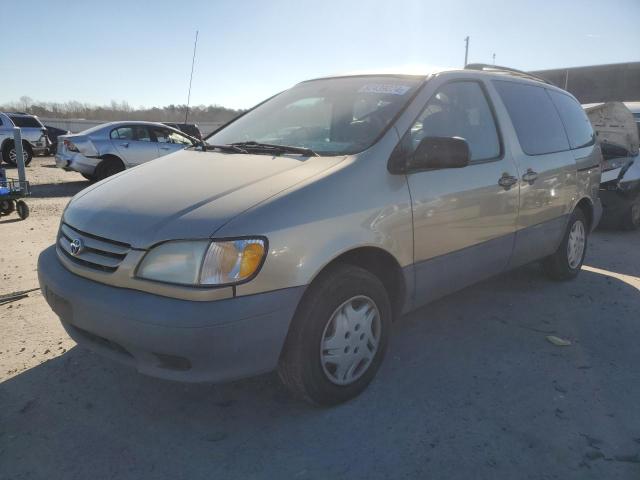 Photo 1 from auction – 2002 TOYOTA SIENNA LE with VIN 4T3ZF13C32U427818