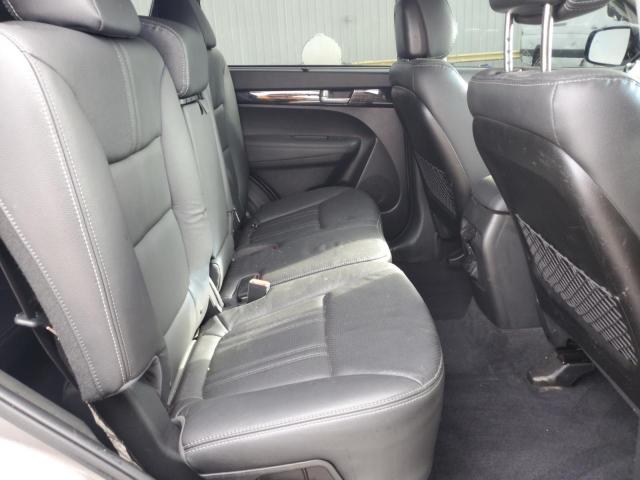 Photo 11 from auction – 2014 KIA SORENTO SX with VIN 5XYKWDA74EG536509