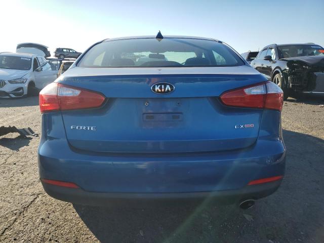 Photo 6 from auction – 2015 KIA FORTE EX with VIN KNAFX4A84F5263666