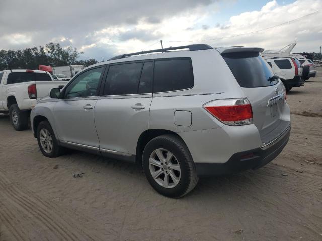 Photo 2 from auction – 2013 TOYOTA HIGHLANDER with VIN 5TDZK3EH8DS115868