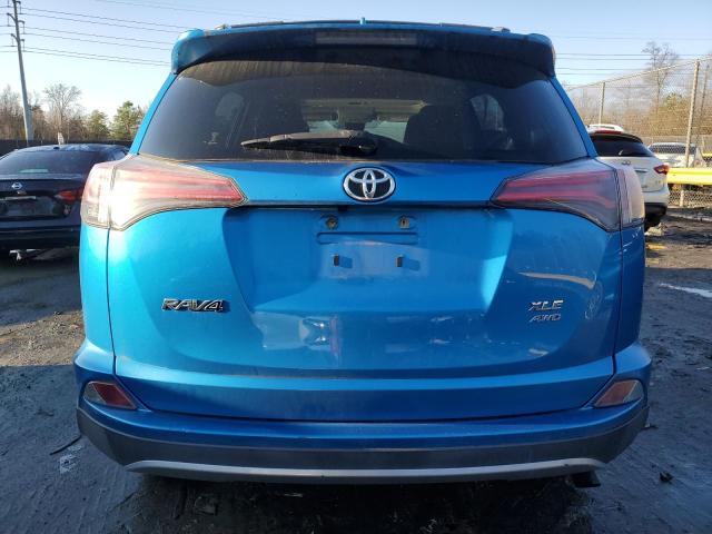 Photo 6 from auction – 2017 TOYOTA RAV4 XLE with VIN JTMRFREV3HD201653