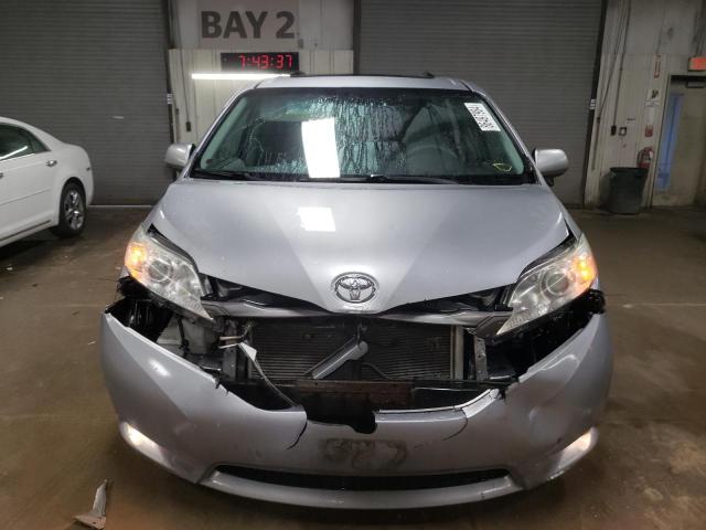 Photo 5 from auction – 2013 TOYOTA SIENNA XLE with VIN 5TDYK3DC8DS348747