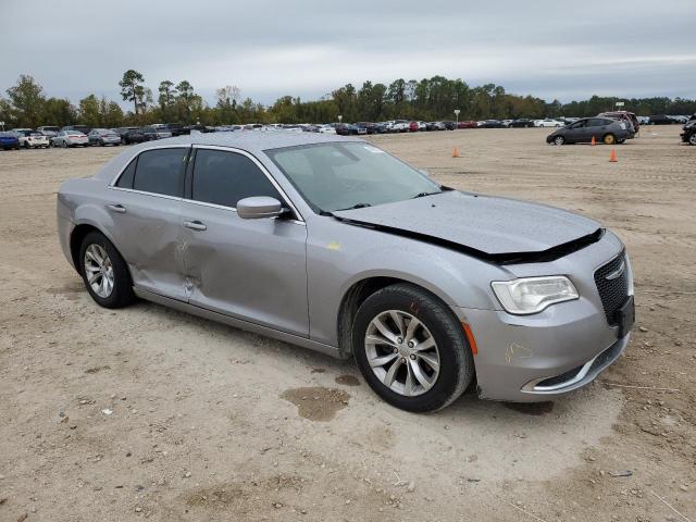 Photo 4 from auction – 2015 CHRYSLER 300 LIMITE with VIN 2C3CCAAG6FH785901