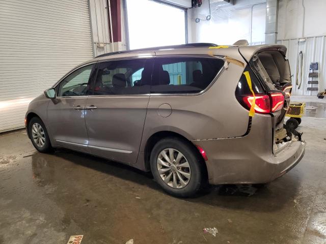 Photo 2 from auction – 2017 CHRYSLER PACIFICA T with VIN 2C4RC1BG2HR691712