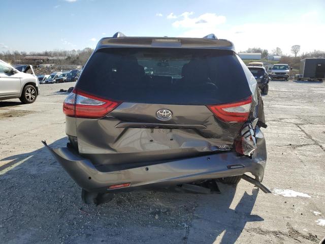 Photo 6 from auction – 2017 TOYOTA SIENNA XLE with VIN 5TDYZ3DC0HS871617