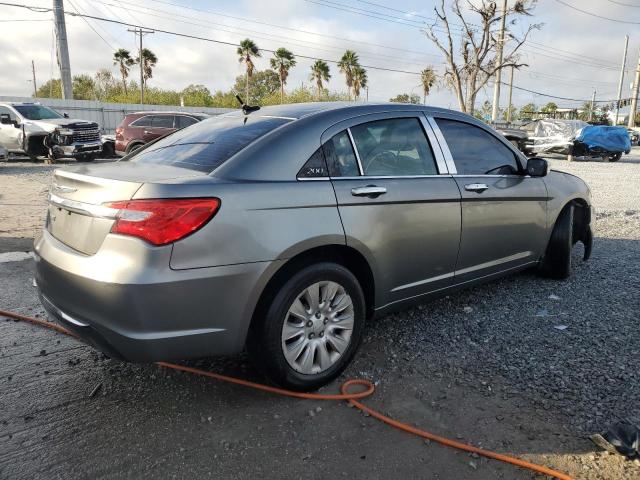 Фото 3 с аукциона – 2013 CHRYSLER 200 LX с VIN 1C3CCBABXDN733976