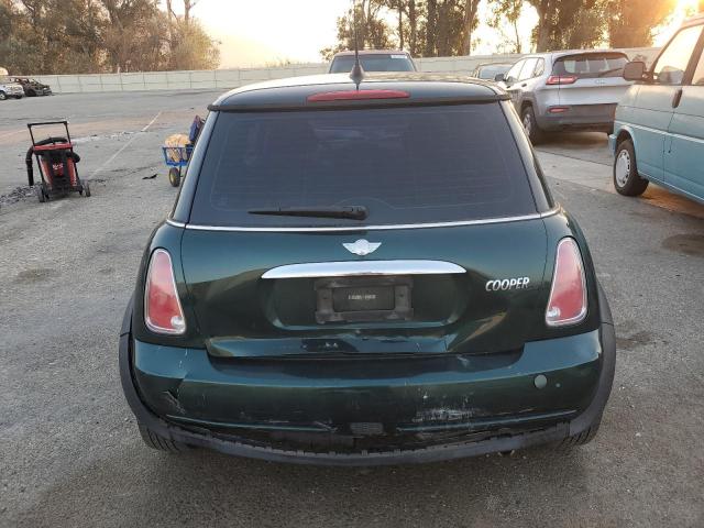 Photo 6 from auction – 2005 MINI COOPER with VIN WMWRC33525TK60183