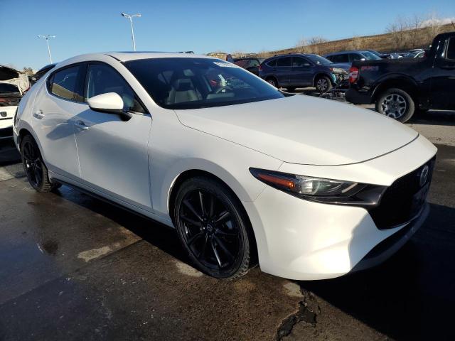 Photo 4 from auction – 2019 MAZDA 3 PREMIUM with VIN JM1BPANM4K1125215