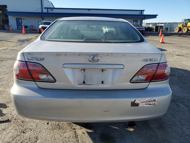 Photo 6 from auction – 2002 LEXUS ES 300 with VIN JTHBF30G020015816