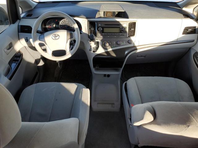 Photo 8 from auction – 2011 TOYOTA SIENNA with VIN 5TDZK3DC9BS052301