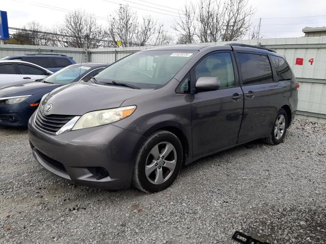 TOYOTA SIENNA LE 2011 with VIN 5TDKK3DCXBS077984 - Photo from auction