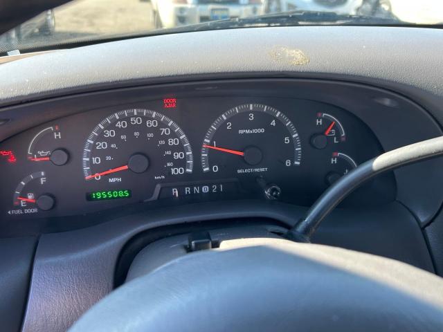 Фото 8 с аукциона – 2000 FORD F150 с VIN 1FTRX07L8YKA69876