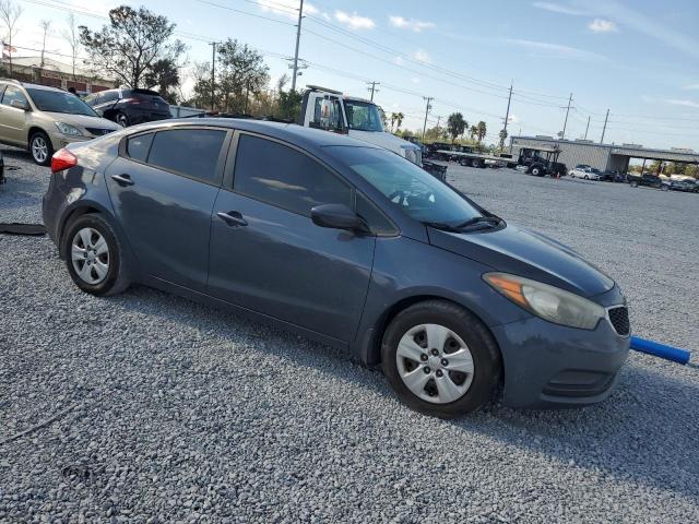 Photo 4 from auction – 2016 KIA FORTE LX with VIN KNAFK4A69G5560821