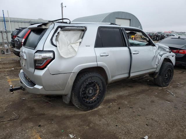 Photo 3 from auction – 2016 TOYOTA 4RUNNER SR with VIN JTEZU5JR9G5122970
