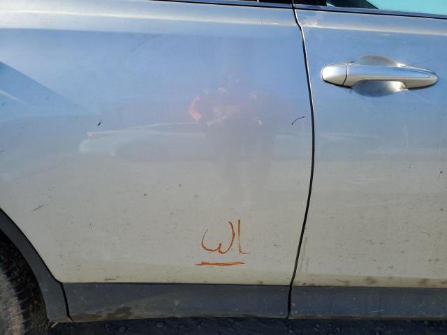 Photo 13 from auction – 2015 TOYOTA RAV4 LE with VIN JTMBFREV7FD138023