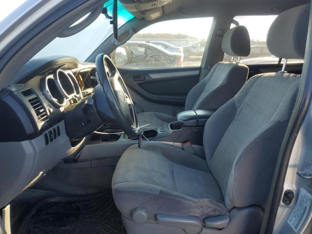 Photo 7 from auction – 2004 TOYOTA 4RUNNER SR with VIN JTEBU14R740024602