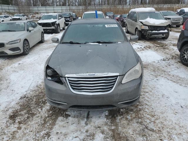 Photo 5 from auction – 2012 CHRYSLER 200 LIMITE with VIN 1C3CCBCB9CN224876