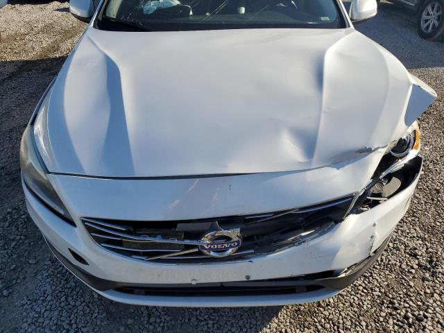 Photo 11 from auction – 2016 VOLVO S60 PLATIN with VIN LYV402FM8GB089613