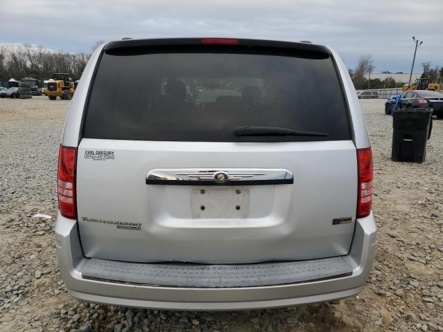 Photo 6 from auction – 2008 CHRYSLER TOWN & COU with VIN 2A8HR44H78R642385